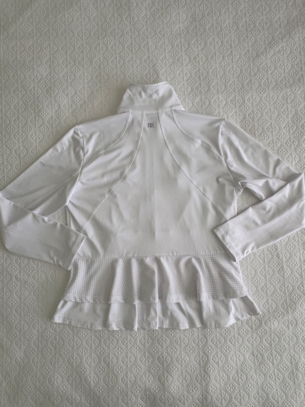 Tail Rachel Golf Jacket White UPF 50+ Ruffle Back Large